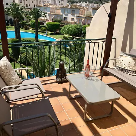 Penthouse La Isla, *